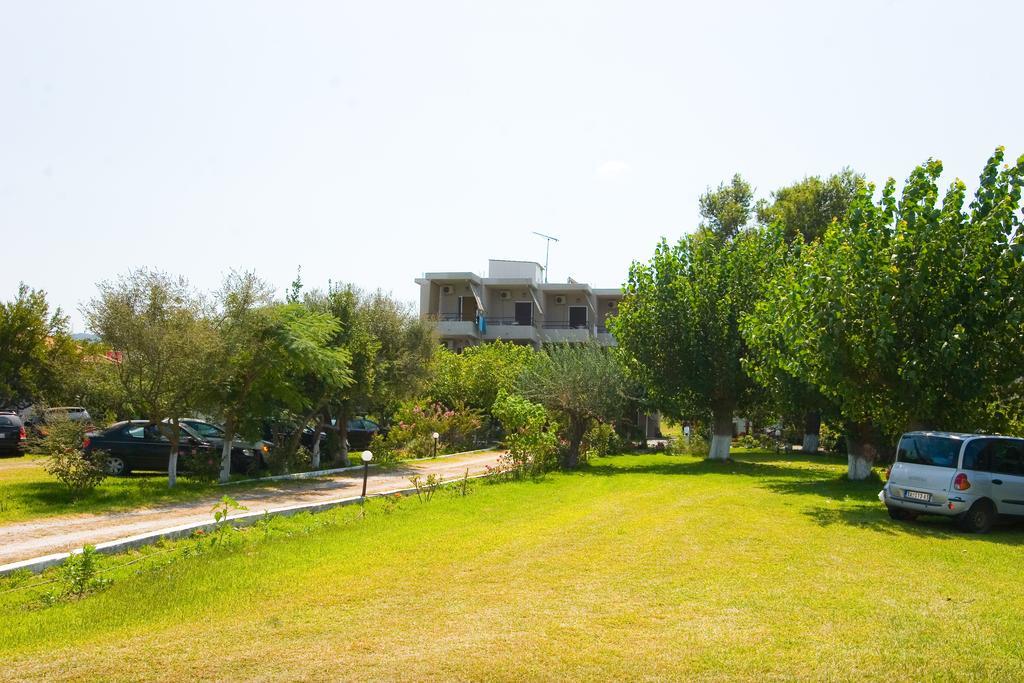 Apartments Skardoutsou Agiokampos  Ngoại thất bức ảnh